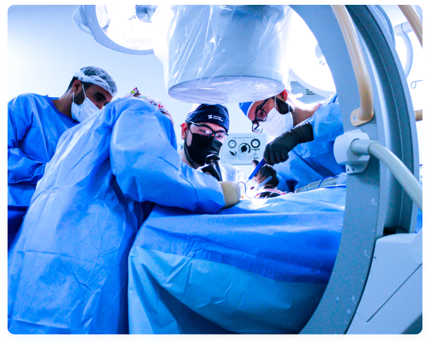 Dr. Esteban Castro in surgery